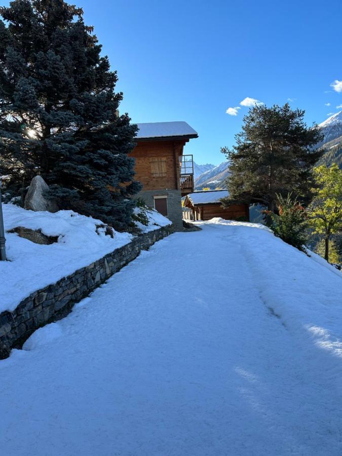 Chalet Edelweiss A Saint-Martin, Val D'Herens Bagian luar foto